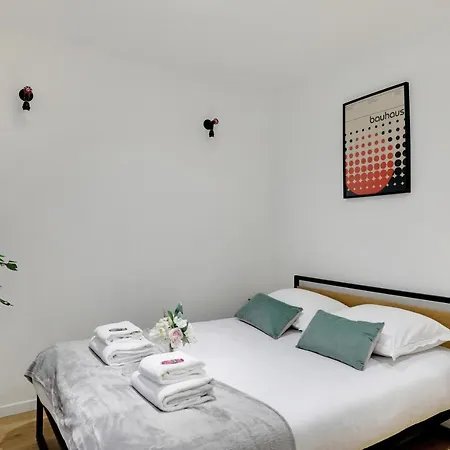 Apartment Parfait Pour Un Acces Rapide A La Sorbonne! Paris